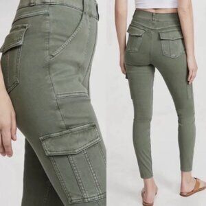 SPANX Women's Stretch Ankle Cargo Pants army green Size S
